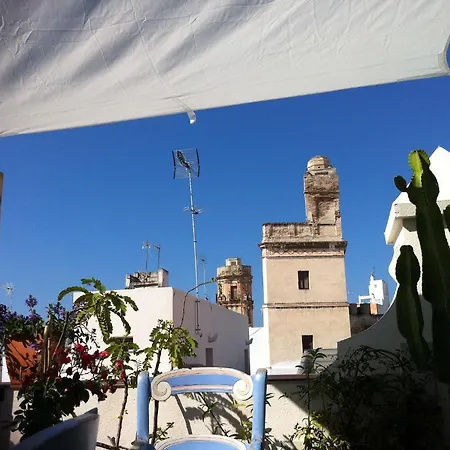 La Bella Escondida *