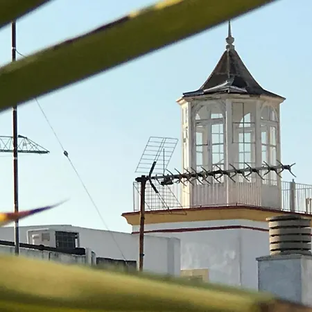 La Bella Escondida * Cádiz